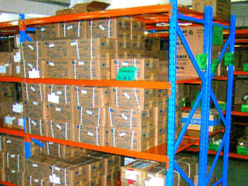 中型层板货架系统